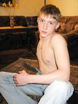 Charlie - 19nitten, 19zone - Latino