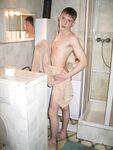 Charlie - 19nitten, 19zone - Latino