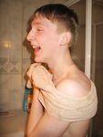 Charlie - 19nitten, 19zone - Latino