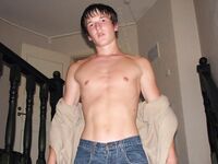 Chris F - 19nitten, 19zone - Latino