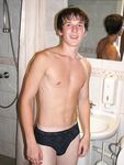 Chris F - 19nitten, 19zone - Latino