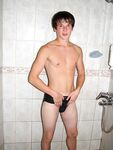 Chris F - 19nitten, 19zone - Latino