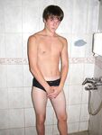 Chris F - 19nitten, 19zone - Latino