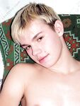 Colin 1 - 19nitten, 19zone - Twinks