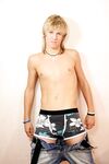 Conrad - 19nitten, 19zone - Twinks