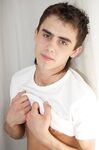 Dani - 19nitten, 19zone - Latino