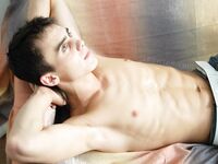 Dani - 19nitten, 19zone - Latino