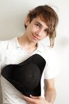 Danil - 19nitten, 19zone - Latino