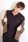 Darold - 19nitten, 19zone - Latino