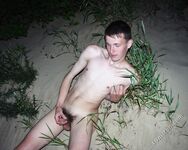 Darrell - 19nitten, 19zone - Twinks