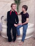 Deniss & Artem - 19nitten, 19zone - Twinks
