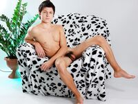 Dennis - 19nitten, 19zone - Twinks