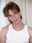 Derek 1 - 19nitten, 19zone - Russian