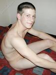 Dimitri - 19nitten, 19zone - Latino