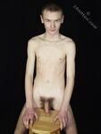 Dimka - 19nitten, 19zone - Masturbation