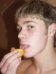 Donat - 19nitten, 19zone - 19nitten