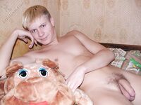 Drew - 19nitten, 19zone - Latino
