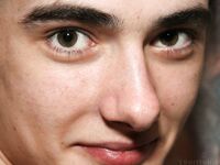 Elf - 19nitten, 19zone - Latino