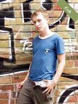 Erik - 19nitten, 19zone - Masturbation