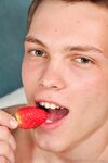 Gordei 2 - 19nitten, 19zone - Masturbation