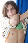 Gyorgy - 19nitten, 19zone - Latino