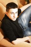 Hans - 19nitten, 19zone - Latino