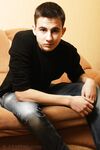 Hans - 19nitten, 19zone - Latino