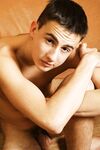 Hans - 19nitten, 19zone - Latino