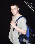 Ilja 2 - 19nitten, 19zone - Cumshot