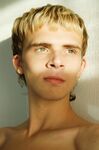 Irek - 19nitten, 19zone - Latino