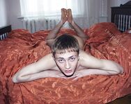 Jakov - 19nitten, 19zone - Masturbation
