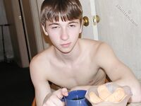 Jamie 1 - 19nitten, 19zone - 19nitten