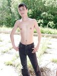 Jeremy - 19nitten, 19zone - Latino