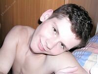 Jesse 3 - 19nitten, 19zone - Latino