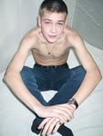 John - 19nitten, 19zone - Latino