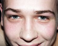 John - 19nitten, 19zone - Latino