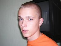Jonnie - 19nitten, 19zone - Latino