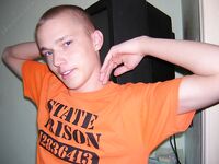 Jonnie - 19nitten, 19zone - Latino