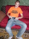 Jonnie - 19nitten, 19zone - Latino