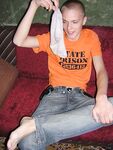 Jonnie - 19nitten, 19zone - Latino