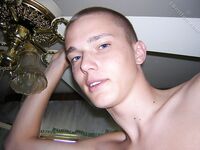 Jonnie - 19nitten, 19zone - Latino