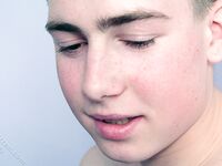 Joshua - 19nitten, 19zone - Latino