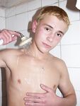 Kenneth - 19nitten, 19zone - Masturbation