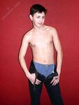 Kenny - 19nitten, 19zone - Masturbation