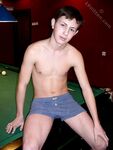Kenny - 19nitten, 19zone - Masturbation