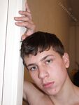 Kirja - 19nitten, 19zone - Latino