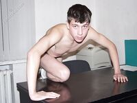 Kirja - 19nitten, 19zone - Latino