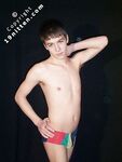 Kirjan - 19nitten, 19zone - Latino