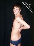 Kirjan - 19nitten, 19zone - Latino