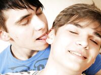 Larion & Darron - 19nitten, 19zone - Twinks